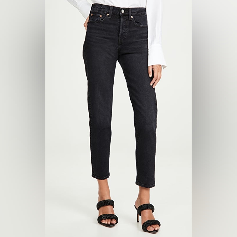 NWOT Levi's Wedgie Icon Jeans, Black (Size 28)